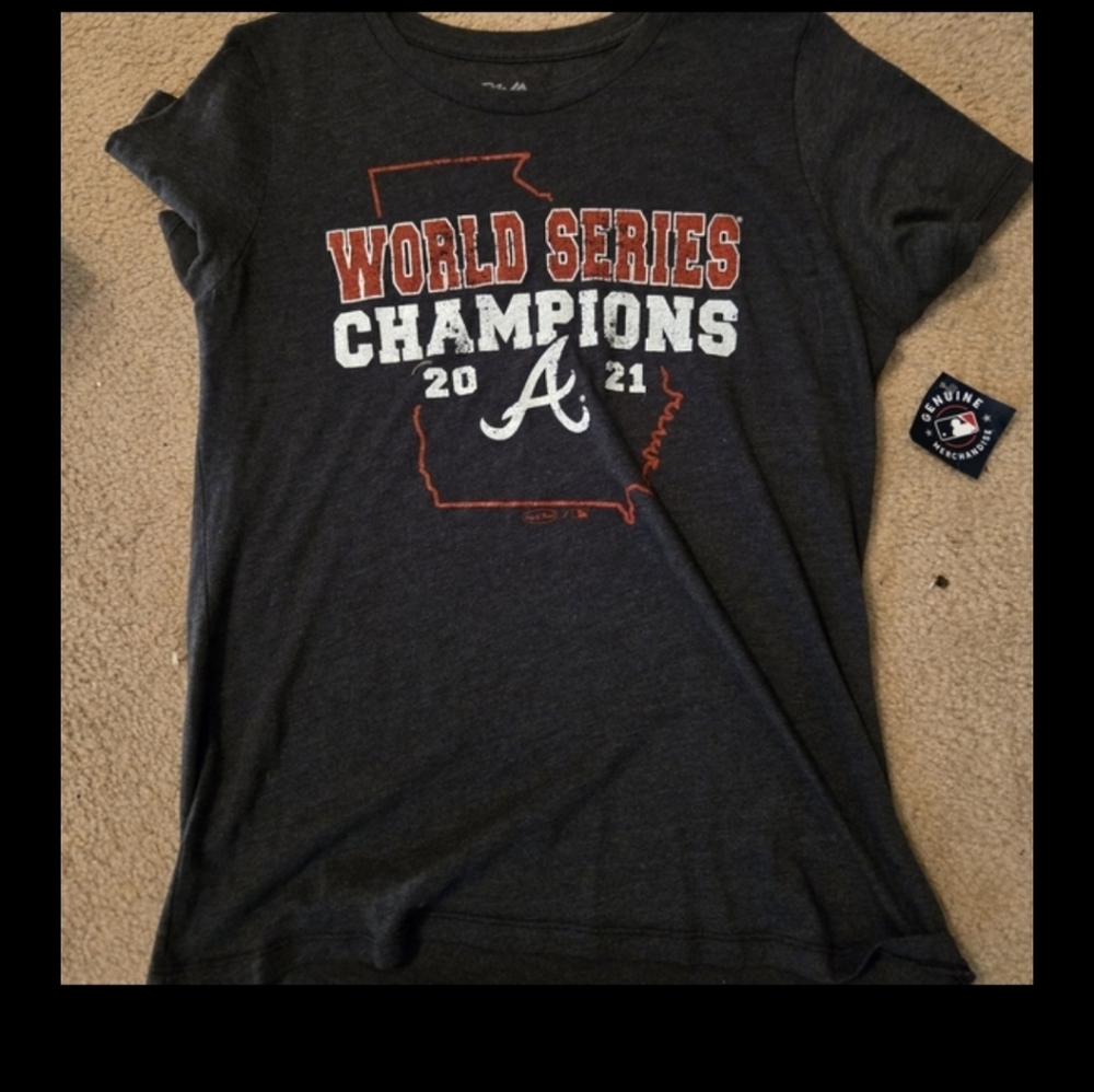 Majestic Dark Gray Short Sleeve Tee